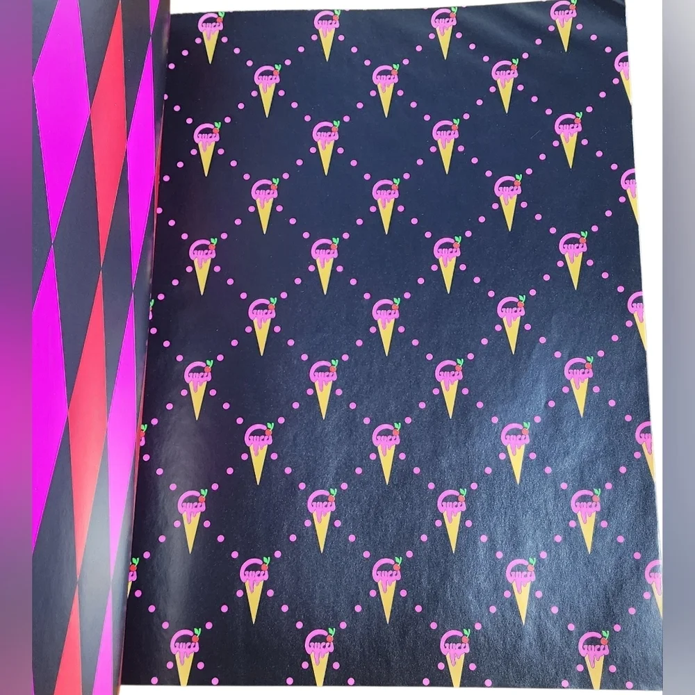 NWOY Gucci GIFT Paper Wrapper Various Designs